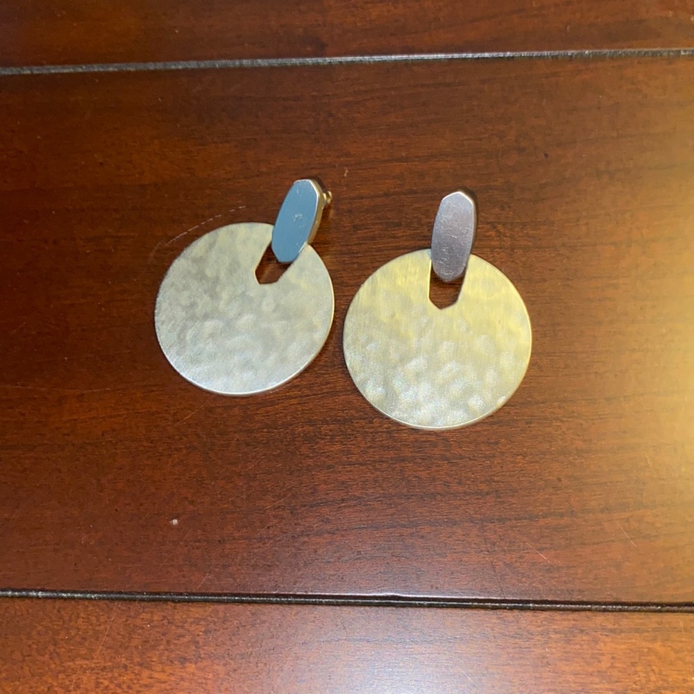 Kendra Scott earrings